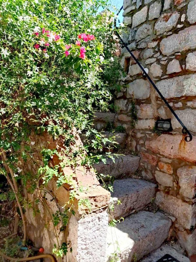 Traditional Stone House In Chios Villa Chios Island Exterior photo